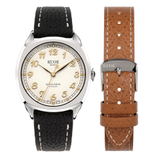 ROYAL SMITH 90-008 Silver Case with Gold Indices